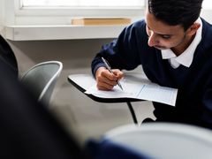Quantas questões tem que acertar para passar no concurso público de 30 questões